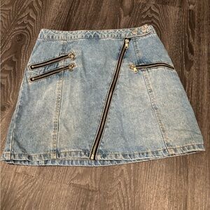 Forever 21 Jean Mini Shirt, size: small